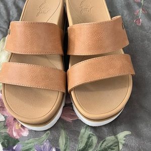 Reef platform slide sandals - size 6